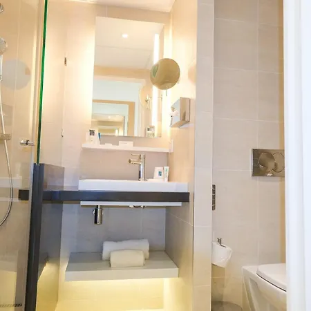 Hotell Thalazur - & Ouistreham